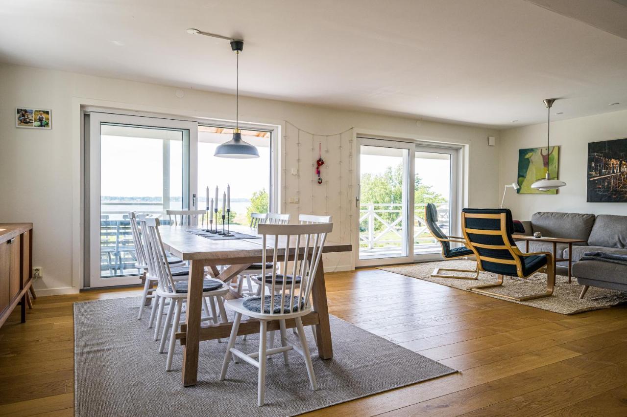 Exclusive Tranquil Villa By The Sea, Boat Available Drottningskär Εξωτερικό φωτογραφία